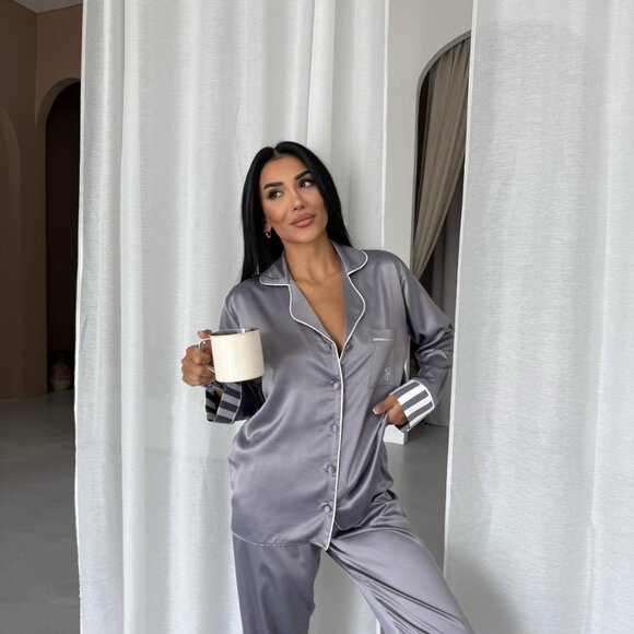 ✨ Luxury Satin Pajama Set – Soft, Stylish & Simply Irresistible ✨S - XL - Picture 4 of 10